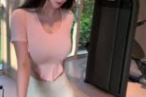 模仿、碰瓷、赚黑心钱公司回应惹众怒网红鹿哈塌房一点不冤