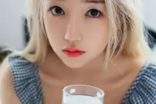 王思聪带三个美女韩国吃饭被偶遇头发稀疏凌乱网友：快秃了